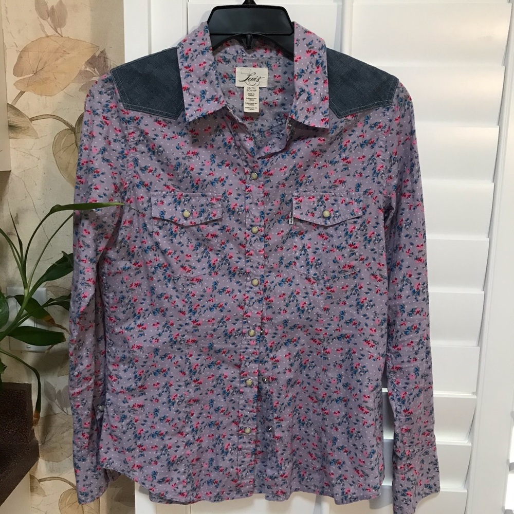 Long sleeve shirt